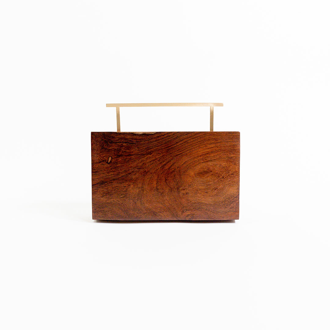 Clutch con borde reluciente