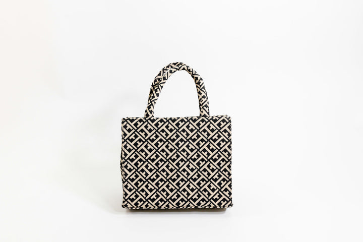 T style Box Bag (Medium)